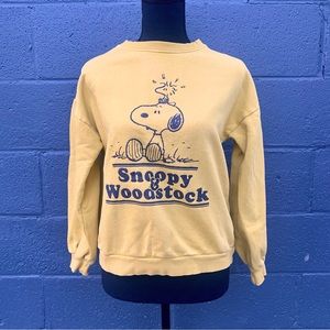 Snoopy and woodstock mustard yellow crew neck sweater peanuts